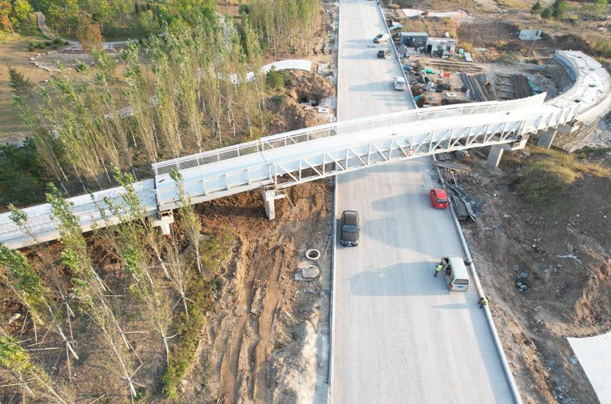 沈陽伯官東街鋁合金人行天橋